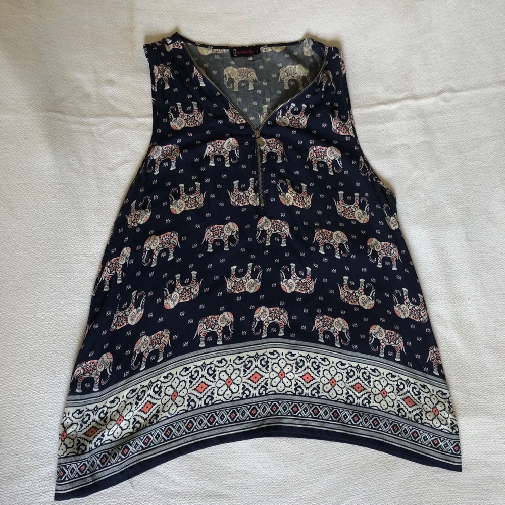 Light summer blouse 🌼🧡